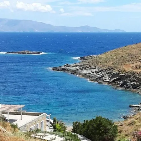 Agapi Nyaraló
